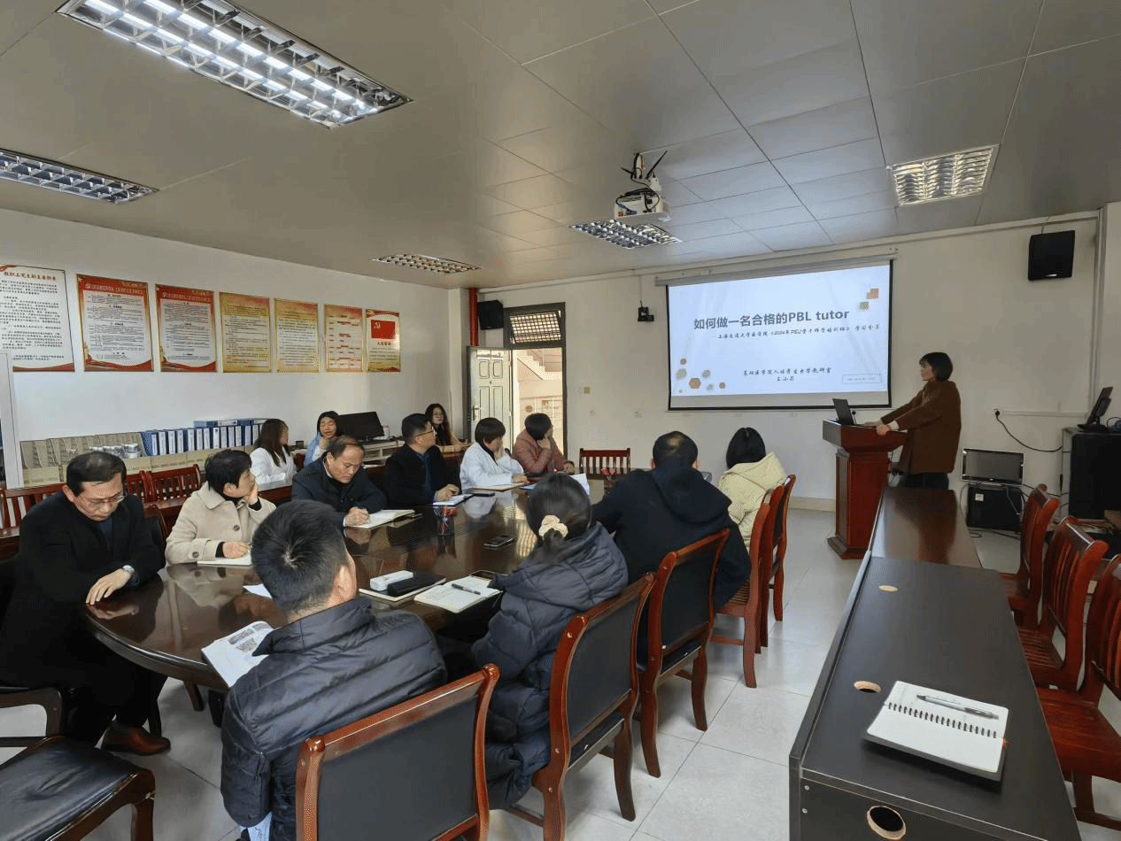 香港小鱼儿二站资料图子